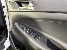 Hyundai TUCSON 1.6 GDi Blue Drive SE SUV 5dr Petrol Manual Euro 6 (s/s) (132 ps) - U789