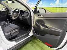 Hyundai TUCSON 1.6 GDi Blue Drive SE SUV 5dr Petrol Manual Euro 6 (s/s) (132 ps) - U789