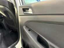 Hyundai TUCSON 1.6 GDi Blue Drive SE SUV 5dr Petrol Manual Euro 6 (s/s) (132 ps) - U789