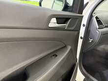 Hyundai TUCSON 1.6 GDi Blue Drive SE SUV 5dr Petrol Manual Euro 6 (s/s) (132 ps) - U789