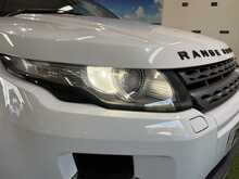 Land Rover Range Rover Evoque 2.2 SD4 Pure SUV 5dr Diesel Auto 4WD Euro 5 (190 ps) - U792