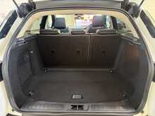 Land Rover Range Rover Evoque 2.2 SD4 Pure SUV 5dr Diesel Auto 4WD Euro 5 (190 ps) - U792