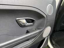 Land Rover Range Rover Evoque 2.2 SD4 Pure SUV 5dr Diesel Auto 4WD Euro 5 (190 ps) - U792