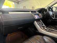 Land Rover Range Rover Evoque 2.2 SD4 Pure SUV 5dr Diesel Auto 4WD Euro 5 (190 ps) - U792