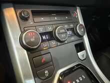 Land Rover Range Rover Evoque 2.2 SD4 Pure SUV 5dr Diesel Auto 4WD Euro 5 (190 ps) - U792
