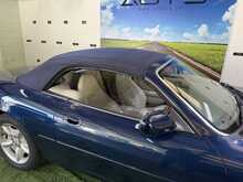 Jaguar XK8 4.0 Convertible 2dr Petrol Automatic (284 g/km, 290 bhp) - U798