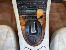 Jaguar XK8 4.0 Convertible 2dr Petrol Automatic (284 g/km, 290 bhp) - U798