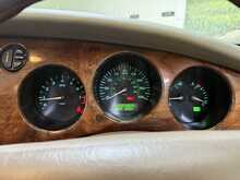 Jaguar XK8 4.0 Convertible 2dr Petrol Automatic (284 g/km, 290 bhp) - U798