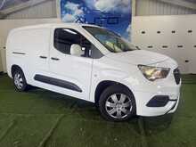 Vauxhall Combo 1.5 Turbo D 2300 Sportive Panel Van 4dr Diesel Manual L2 H1 Euro 6 (100 ps) - U800