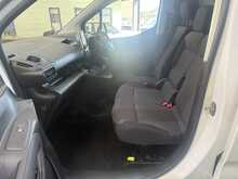 Vauxhall Combo 1.5 Turbo D 2300 Sportive Panel Van 4dr Diesel Manual L2 H1 Euro 6 (100 ps) - U800