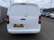 Vauxhall Combo 1.5 Turbo D 2300 Sportive Panel Van 4dr Diesel Manual L2 H1 Euro 6 (s/s) (100 ps) - U802