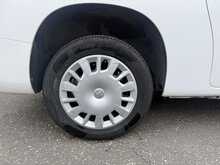 Vauxhall Combo 1.5 Turbo D 2300 Sportive Panel Van 4dr Diesel Manual L2 H1 Euro 6 (s/s) (100 ps) - U802