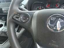 Vauxhall Combo 1.5 Turbo D 2300 Sportive Panel Van 4dr Diesel Manual L2 H1 Euro 6 (s/s) (100 ps) - U802