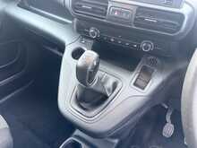 Vauxhall Combo 1.5 Turbo D 2300 Sportive Panel Van 4dr Diesel Manual L2 H1 Euro 6 (s/s) (100 ps) - U802