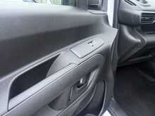 Vauxhall Combo 1.5 Turbo D 2300 Sportive Panel Van 4dr Diesel Manual L2 H1 Euro 6 (s/s) (100 ps) - U802