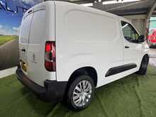 Peugeot Partner 1.5 BlueHDi 1000 Professional Standard Panel Van 5dr Diesel Manual SWB Euro 6 (100 bhp) - U803