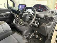 Peugeot Partner 1.5 BlueHDi 1000 Professional Standard Panel Van 5dr Diesel Manual SWB Euro 6 (100 bhp) - U803