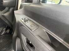 Peugeot Partner 1.5 BlueHDi 1000 Professional Standard Panel Van 5dr Diesel Manual SWB Euro 6 (100 bhp) - U803