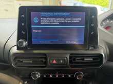 Peugeot Partner 1.5 BlueHDi 1000 Professional Standard Panel Van 5dr Diesel Manual SWB Euro 6 (100 bhp) - U803