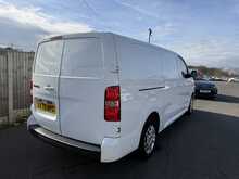 Vauxhall Vivaro 1.5 Turbo D 2900 Sportive Panel Van 5dr Diesel Manual L2 H1 Euro 6 (s/s) (100 ps) - U806