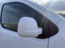 Vauxhall Vivaro 1.5 Turbo D 2900 Sportive Panel Van 5dr Diesel Manual L2 H1 Euro 6 (s/s) (100 ps) - U806
