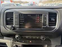 Vauxhall Vivaro 1.5 Turbo D 2900 Sportive Panel Van 5dr Diesel Manual L2 H1 Euro 6 (s/s) (100 ps) - U806