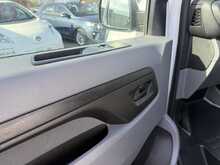 Vauxhall Vivaro 1.5 Turbo D 2900 Sportive Panel Van 5dr Diesel Manual L2 H1 Euro 6 (s/s) (100 ps) - U806