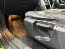 Land Rover Discovery Sport 2.0 TD4 SE Tech SUV 5dr Diesel Manual 4WD Euro 6 (s/s) (180 ps) - U816