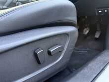 Nissan Qashqai 1.5 dCi Tekna SUV 5dr Diesel Manual Euro 6 (s/s) (110 ps) - U824