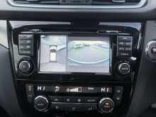 Nissan Qashqai 1.5 dCi Tekna SUV 5dr Diesel Manual Euro 6 (s/s) (110 ps) - U824