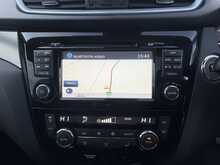 Nissan Qashqai 1.5 dCi Tekna SUV 5dr Diesel Manual Euro 6 (s/s) (110 ps) - U824