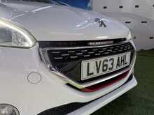 Peugeot 208 THP GTi - U830