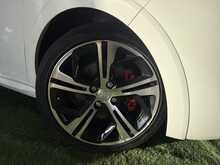 Peugeot 208 THP GTi - U830