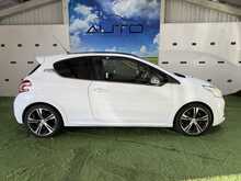 Peugeot 208 THP GTi - U830