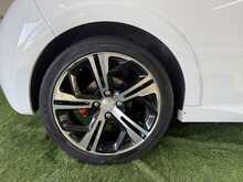 Peugeot 208 THP GTi - U830