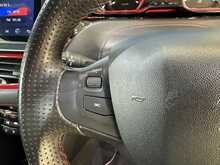 Peugeot 208 THP GTi - U830