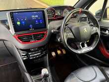 Peugeot 208 THP GTi - U830