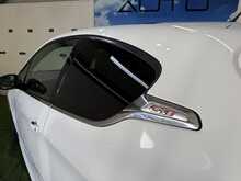 Peugeot 208 THP GTi - U830