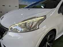 Peugeot 208 THP GTi - U830