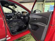 Peugeot 3008 PureTech GT Line - U837