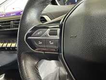 Peugeot 3008 PureTech GT Line - U837