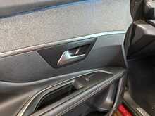 Peugeot 3008 PureTech GT Line - U837