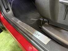 Peugeot 3008 PureTech GT Line - U837