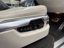 Land Rover Range Rover TD V8 Autobiography - U841