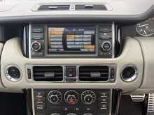Land Rover Range Rover TD V8 Autobiography - U841