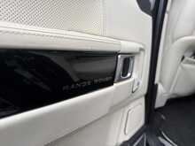 Land Rover Range Rover TD V8 Autobiography - U841