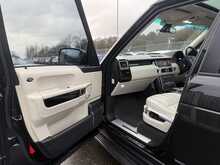 Land Rover Range Rover TD V8 Autobiography - U841