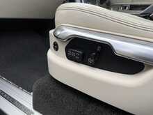 Land Rover Range Rover TD V8 Autobiography - U841