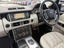 Land Rover Range Rover TD V8 Autobiography - U841