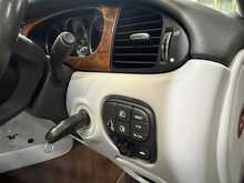 Jaguar XJ XJ6 - U842